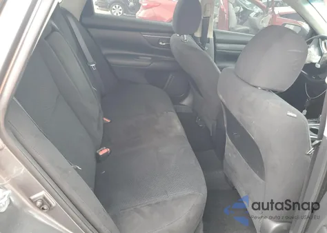 2015 Nissan Altima 2.5 из США, поврежденный, VIN 1N4AL3AP7FC414253